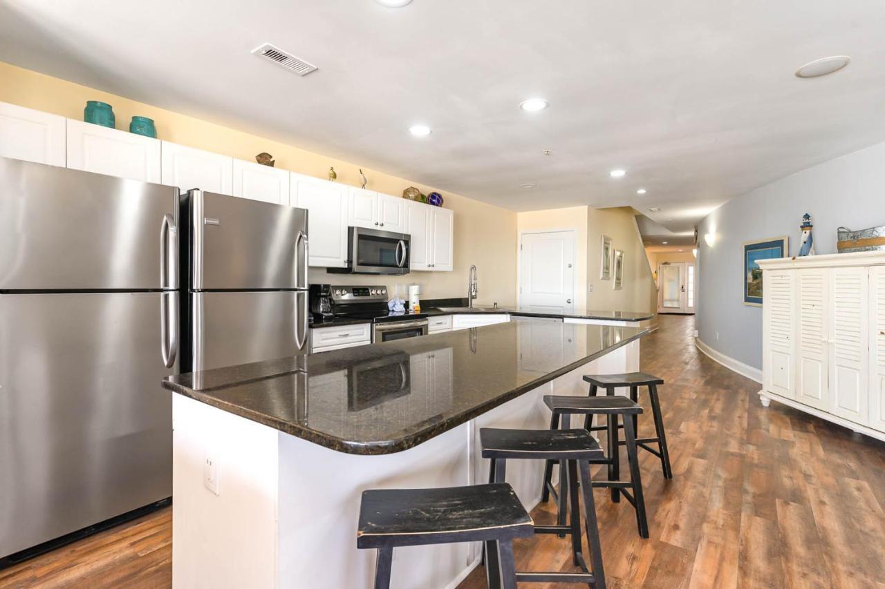 Spacious Penthouse Ocean Front 7 Bedroom Condo - Ambassador Villas Unit 401 Myrtle Beach Eksteriør bilde