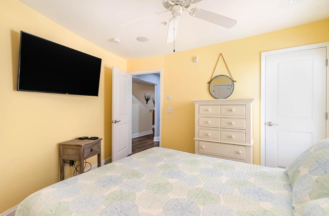 Spacious Penthouse Ocean Front 7 Bedroom Condo - Ambassador Villas Unit 401 Myrtle Beach Eksteriør bilde